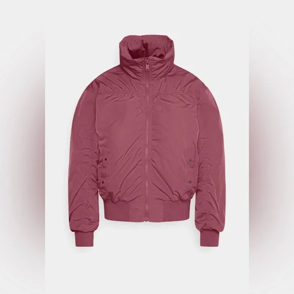 ATHLETA Point Reyes Bomber II in Tawny Rose
(Jetsetter) - Picture 5 of 11